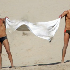 ricky-martin-beach
