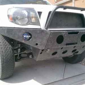 Here's the bush bashing damage! Just scratches.