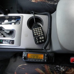 Icom 207 radio