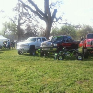 Every lifted truck here is a piece of shit..