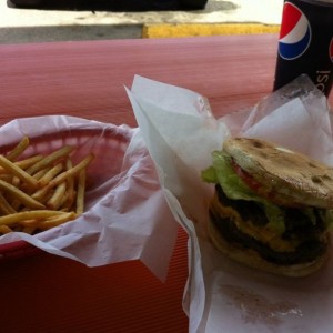 Bartels Giant Burger