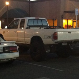 Spotted in Tulare.