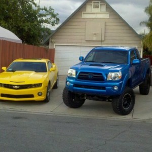 Camaro_Tacoma