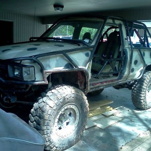 My buddy's 4Runner. Amazing rig and crawls like a hoss. Also runs prop