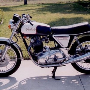 1975 Norton Commando