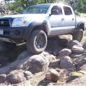 08 Dble CabTaco Rock Crawling
