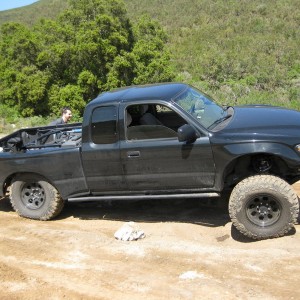 Hollister_4-16_2_