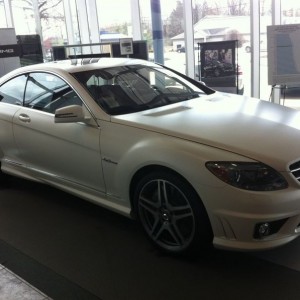 Matte white CL63AMG, soooo hotttt want to touch the heiny......owhoooooo!