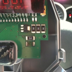 Damn resistor came off...:mad: