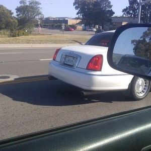 duel exhaust on a lincon town car?... weird