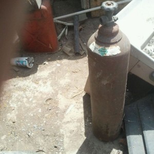 Grandpa gave me this huge nitrogen tank, now I done have to worry about oba