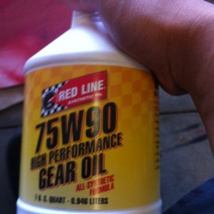 Got new small case diff, and this is the oil going in it.