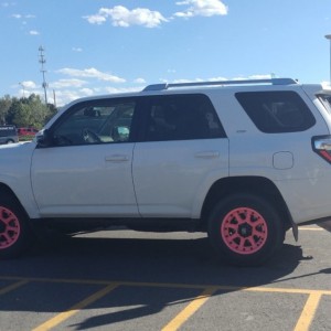 What in the Holy hell is going on with those wheels?!?