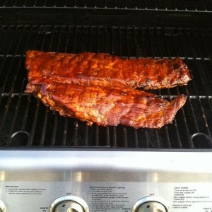 We gotz dat grub on da grille!