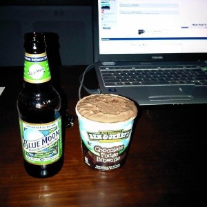 Dinner aint till way later upstairs at a party...figured I'd start ear