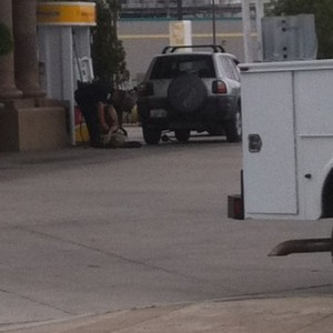 Guy got busted while pumping gas lol