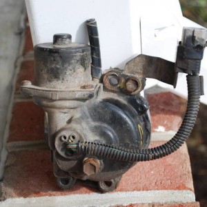 2000 Tacoma Locking Rear Differential Actuator