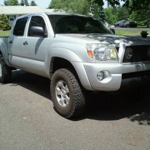 Hey guys heres a pic of my truck because this is a truck site... America fu