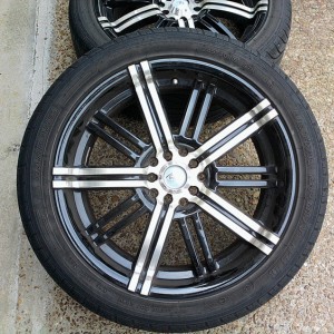 18 Inches Wheel and tire