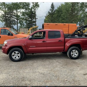 You can faintly see "TRD OffRoad" on the rear