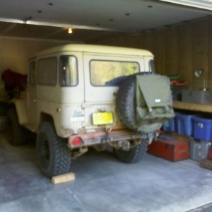 Trasharoo gb fj40