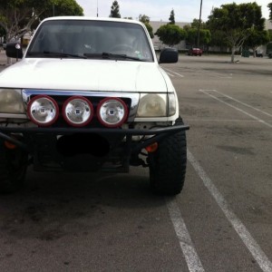 This guy parks like a douche...