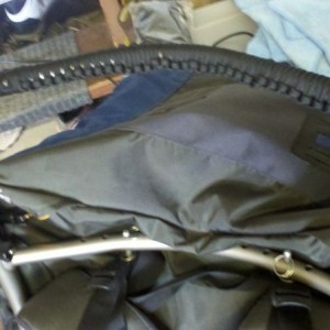 About 29 feet of paracord on there.