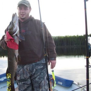 Trevor_36_inch_Pike_2_