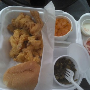 Red snapper, shrimp, greens and yams mmmm