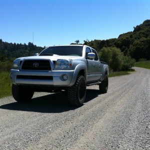 06 Tacoma Prerunner