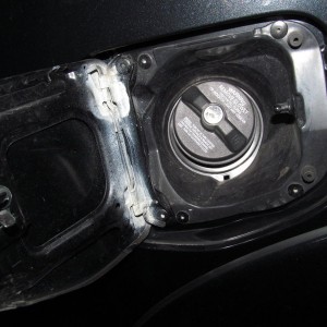 Lithium grease on fuel filler door, Toyota locking gas cap