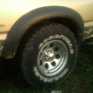 side w/stock shock uptravel