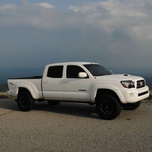 2005 Toyota Tacoma TRD