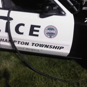 Ran #2 four conductor wire right through the cop car at the fair setup! :de