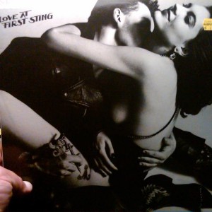 Love_at_first_sting