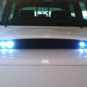 tacoma white double cab v6 TRD prerunner 2006 06