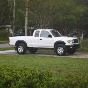 Side Shot before the toolbox and bedliner