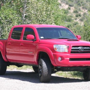 2006 Tacoma TRD Sport - Front angle