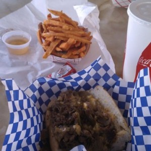 POP'S Philly with whiz ,sweet peppers and sweet potato fries NOM