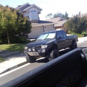 tinted tails and kings up front.. anyone who its is?
