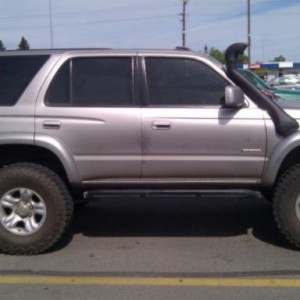 This is nice, Cbi rear armor/tire carrier high clearance bumper Sent from m