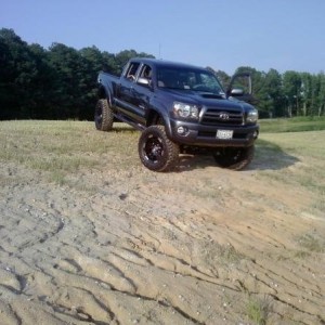 09 Toyota Tacoma 6" Pro Comp lift