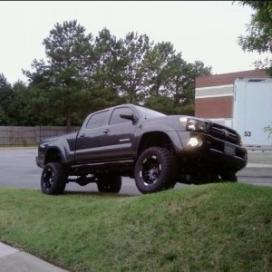09 Toyota Tacoma 6" Pro Comp lift
