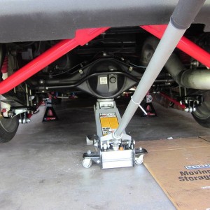 JDM Notched frame kit/Caltracs traction bars