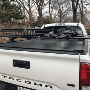 Replaced the Outpost HD rack with the Yakima skyline/corebar combo