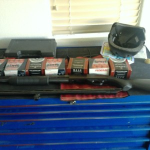 New toy mossburg 500 12 Gage pump