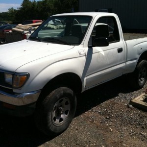 1997 Tacoma 4x4 2.7 beatup