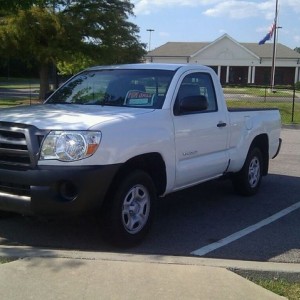 Not Mine 2010 Tacoma 12,xxx miles manual Windows locks automatic trans $15,