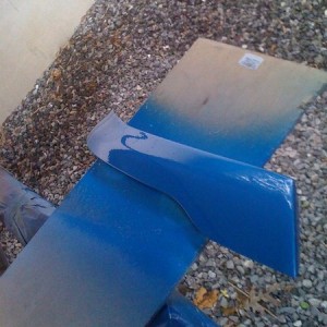 Speedway blue eyelids drying