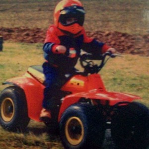 7934_148965027040_692732040_3044722_2562011_n